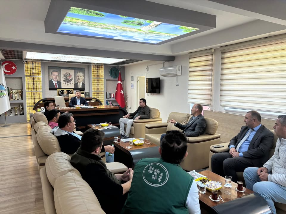 DSİ 11. Sondaj Şube Müdürü Fatih Sütçü ve Ekibi Belediye Başkanı Mehmet Akif Ersoy'u Ziyaret Etti
