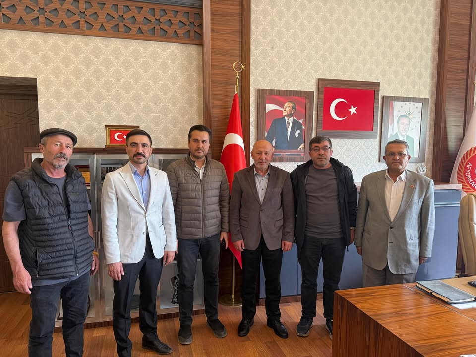 Gazlıgöl Belediye Başkanı Mustafa Güngör, İl Genel Meclisi Başkanı Mehmet Siper'i Ziyaret Etti