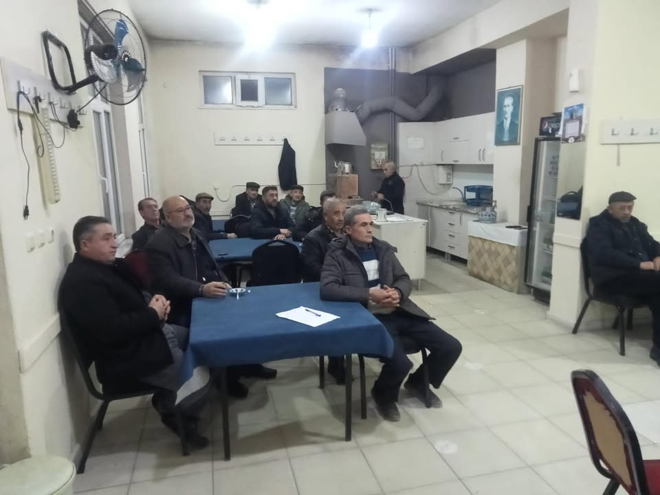 İhsaniye’de Çiftçilere B Reçete ve Planlı Üretim Eğitimi