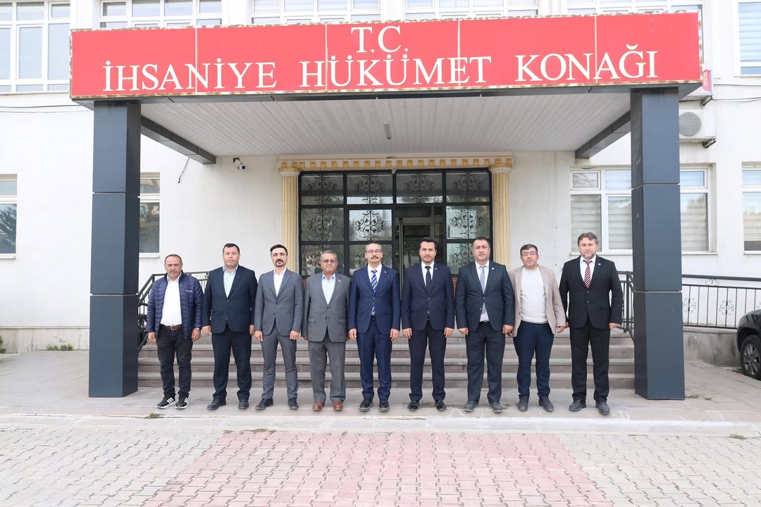 Gazlıgöl Belediye Başkanı Mustafa Güngör, İhsaniye İlçe Kaymakamı Koray Yanıktepe'ye Hayırlı Olsun Ziyaretinde Bulundu