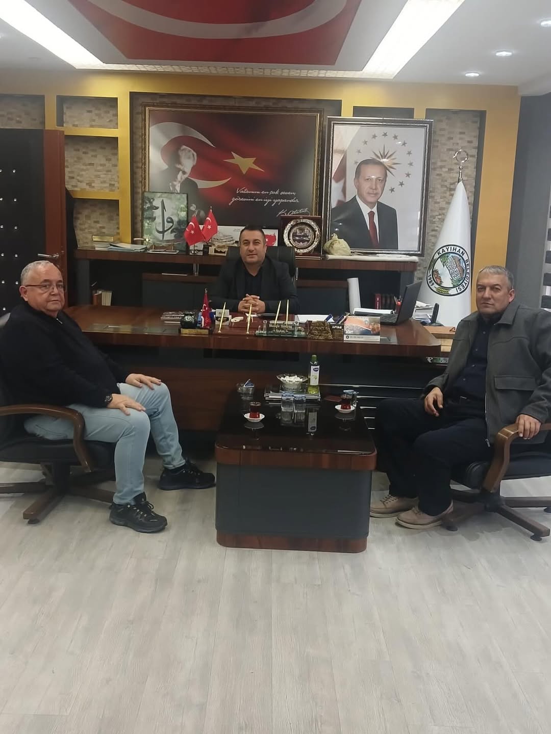 Kayıhan Belediye Başkanı Mustafa Demiray'a Yıldızsu Fabrika Müdürü Levent Morsallı Ziyareti