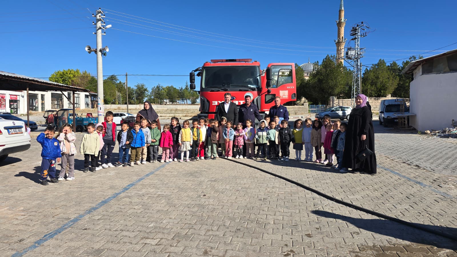 Döğer’de Minik Öğrencilere İtfaiye eğitimi!