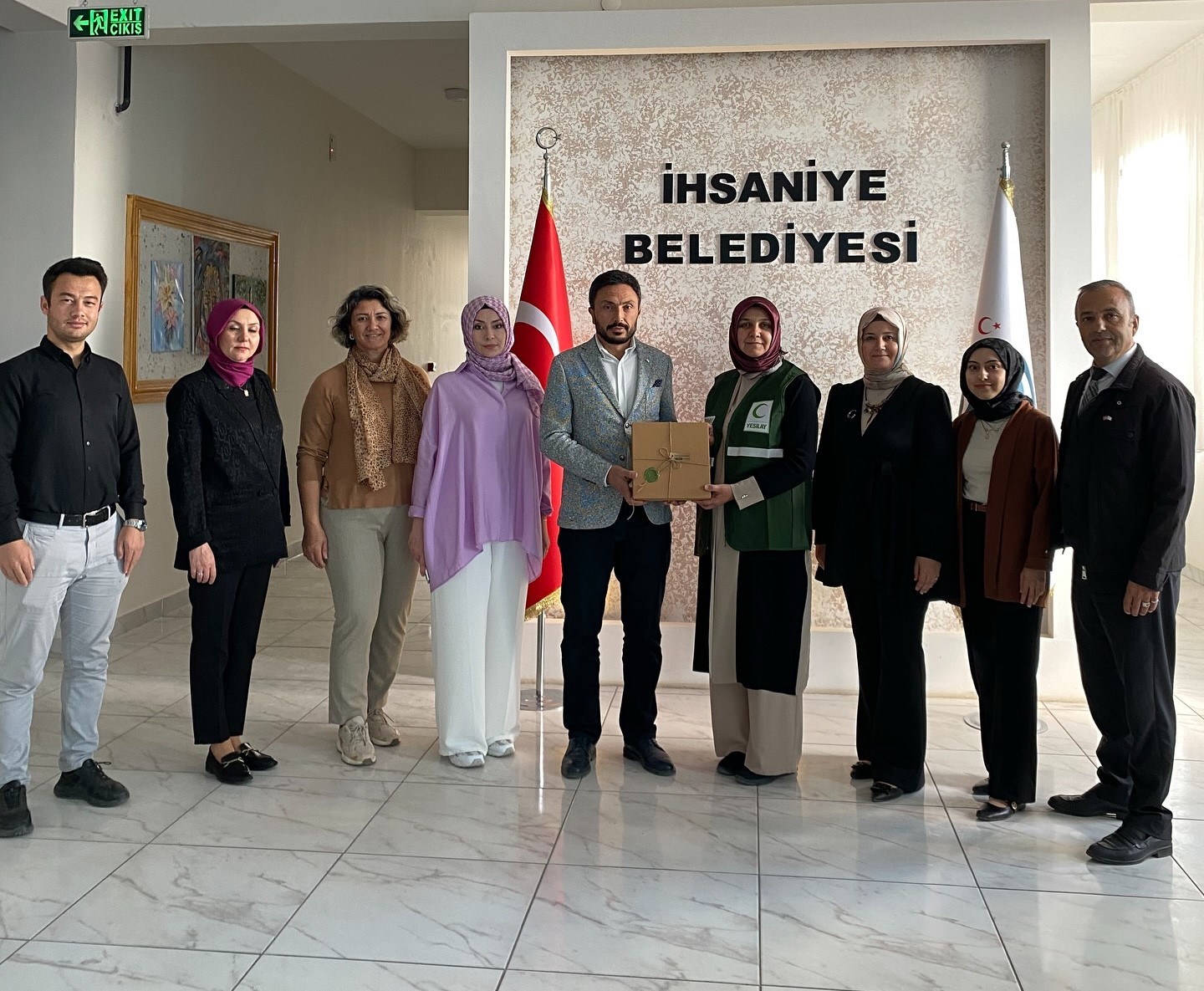 Yeşilay’dan İhsaniye Belediye Başkanı Gökçe’ye ziyaret!