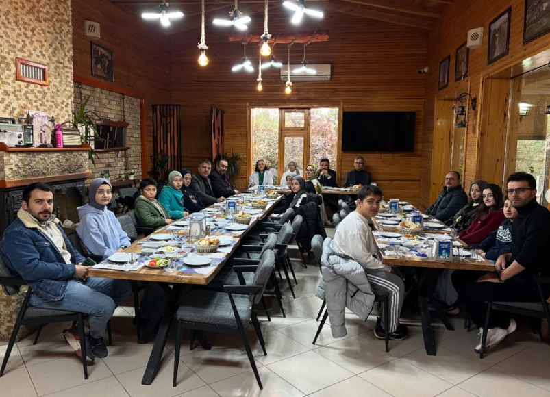 İhsaniye’de Yarıyıl Tatilinde Başarılı Öğrencilere Motivasyon Etkinliği