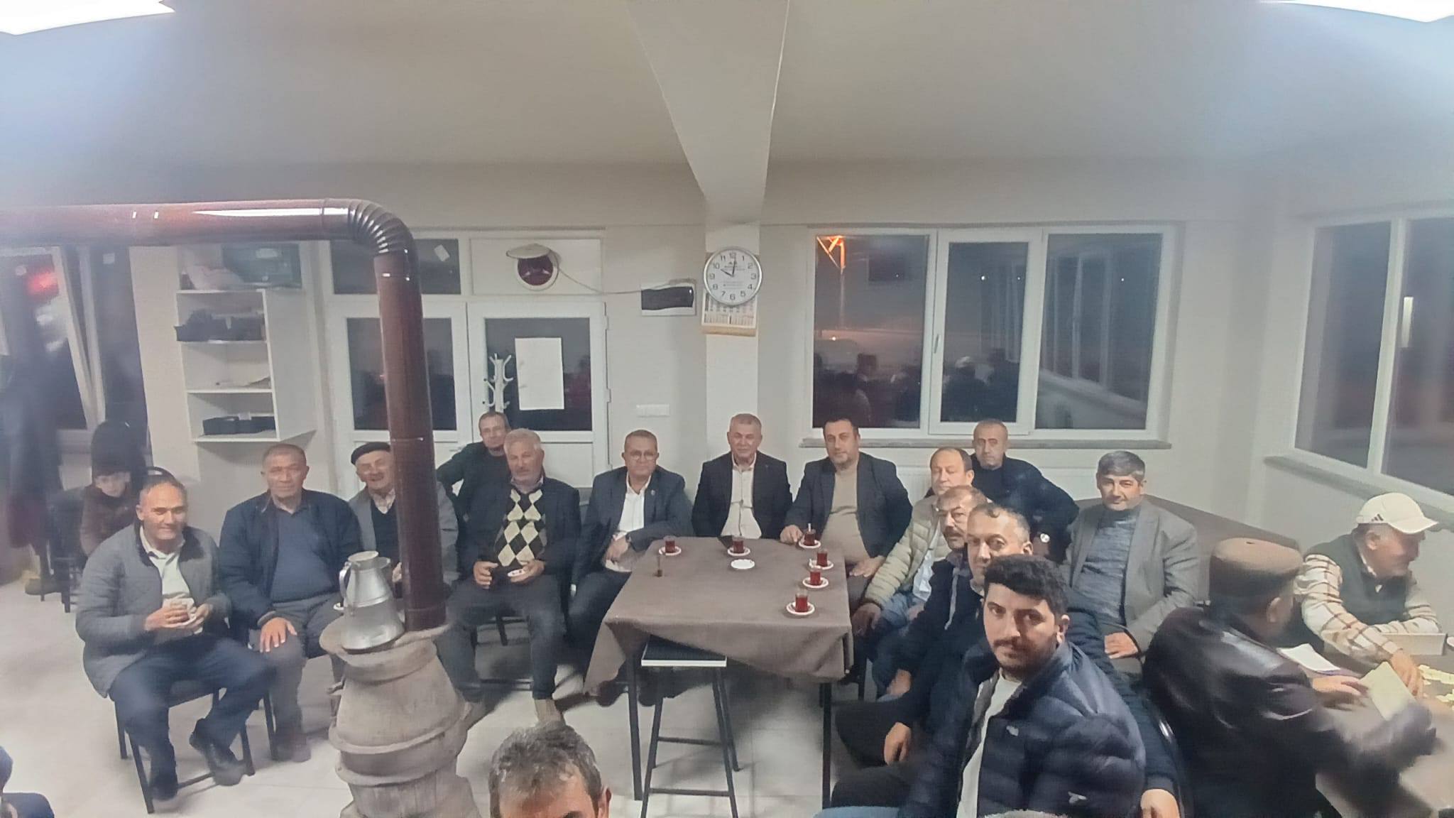 AK Parti İlçe Başkanı Yılmaz’dan Kunduzlu Mahallesi’ne gece ziyareti