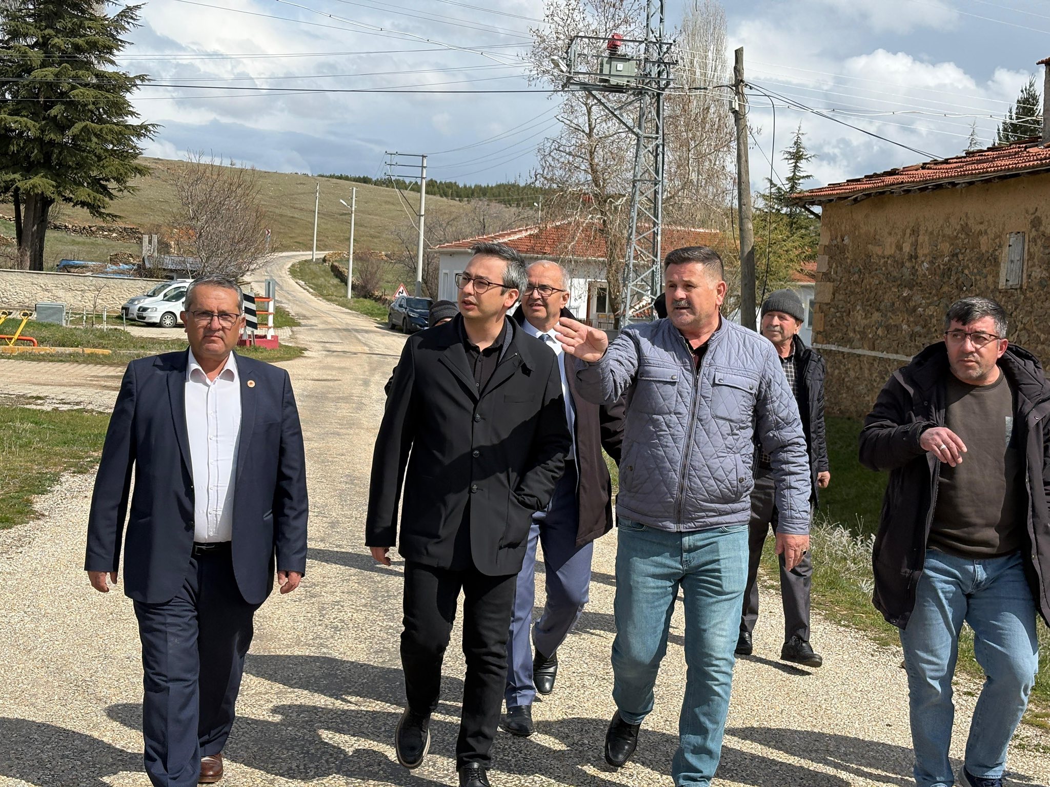 Kaymakam Yanıktepe’den Yiğitpınar ve Oğulbeyli Köylerine Ziyaret