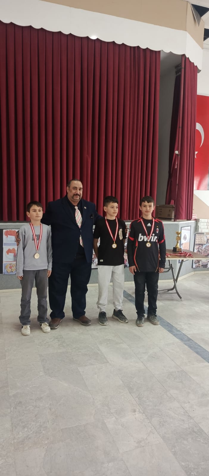 Döğerli Öğrenciler Akıl ve Zeka Oyunlarında İhsaniye’de Dereceye Girdi