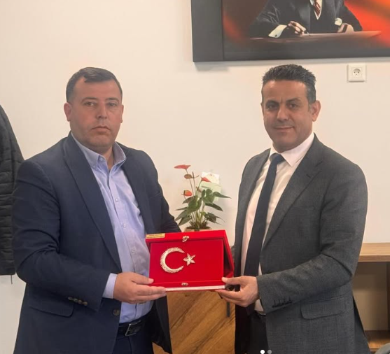 Başkan Niyazi Akgedik’ten Fahri Yapıcıoğlu’na Hayırlı Olsun Ziyareti