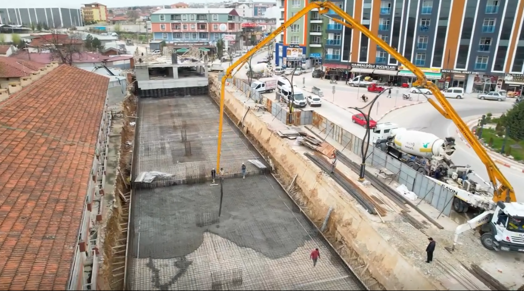 Gazlıgöl’de Gençlik ve İş Merkezi’nin Temeli Atıldı